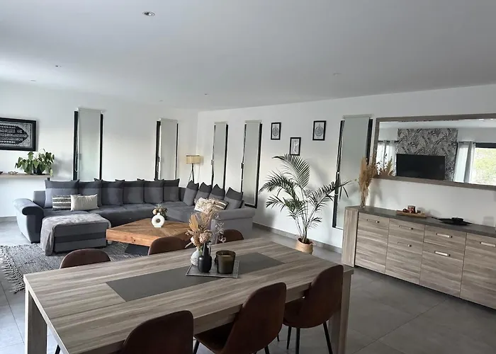 فيلة Maison Contemporaine روكمور