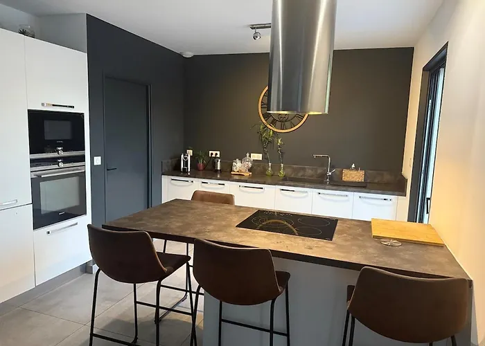 Maison Contemporaine * روكمور