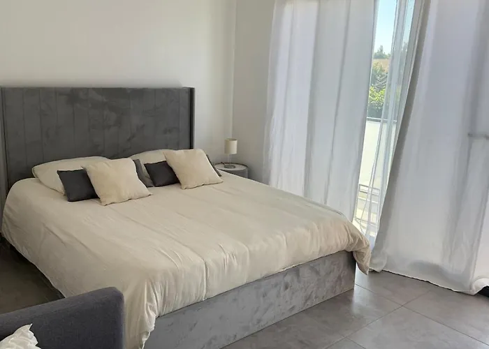 Maison Contemporaine فيلة
